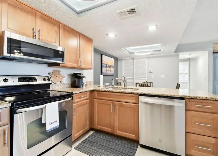 Intracoastal 5 Min Walk To The Beach! Apartamento
