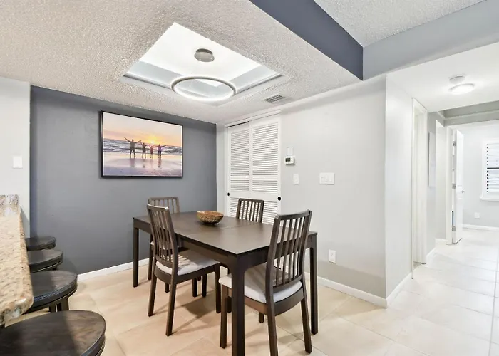Intracoastal 5 Min Walk To The Beach! Apartamento Clearwater Beach